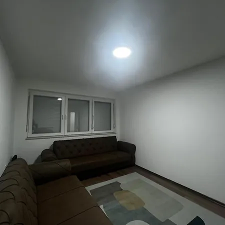 Apartment Center Lueks *