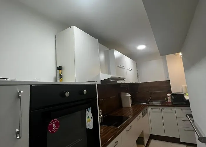 Center Lueks Apartment