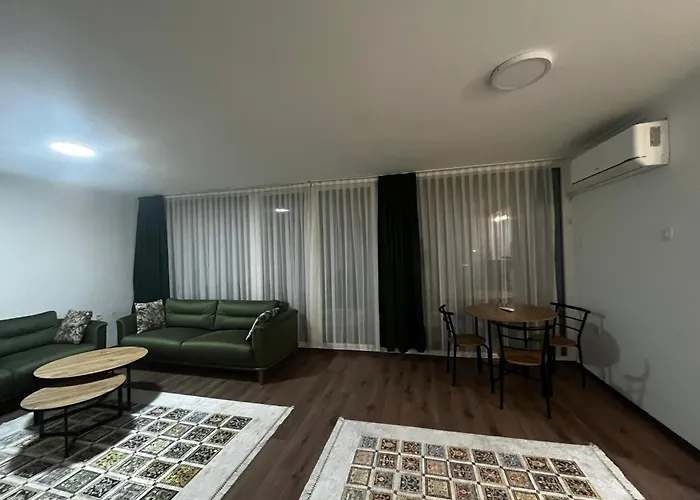 Center Lueks * Skopje